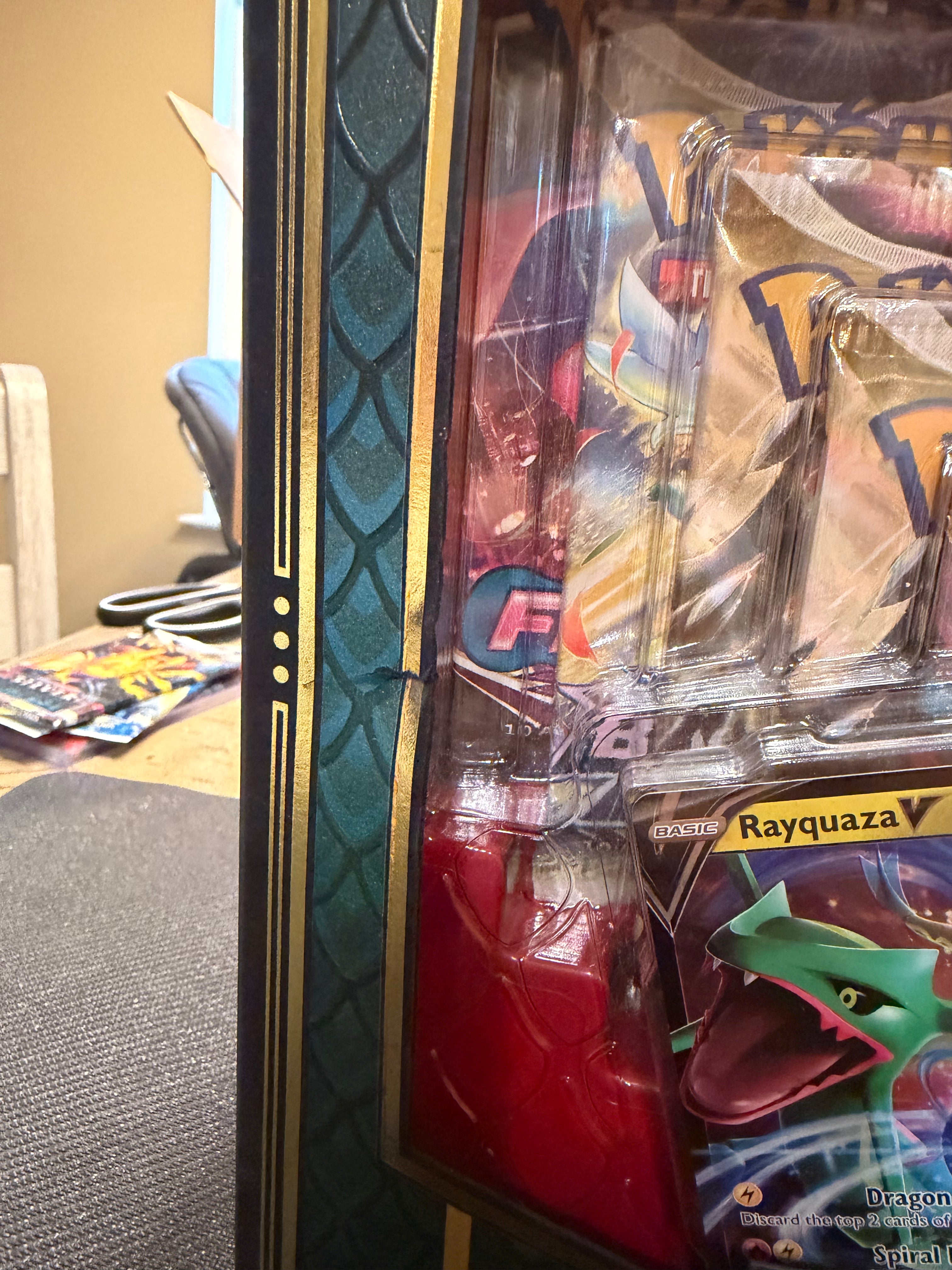 VMAX Dragons Premium Collection Box Pokemon Evolving Skies